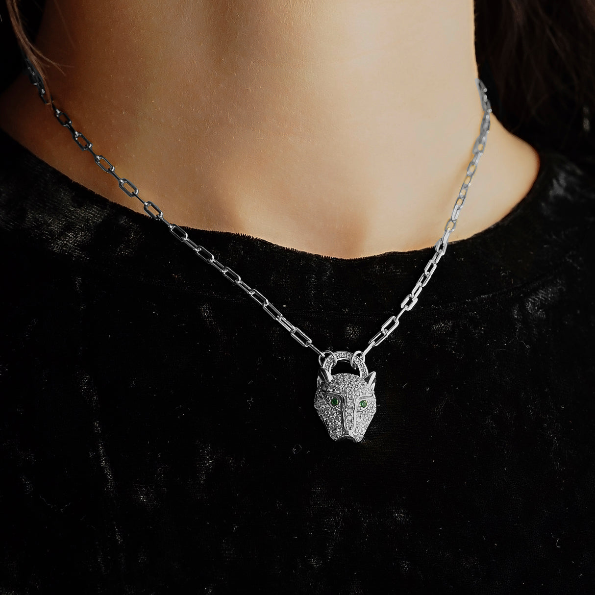 silver-vermeil-diamond-panther-head-pendant