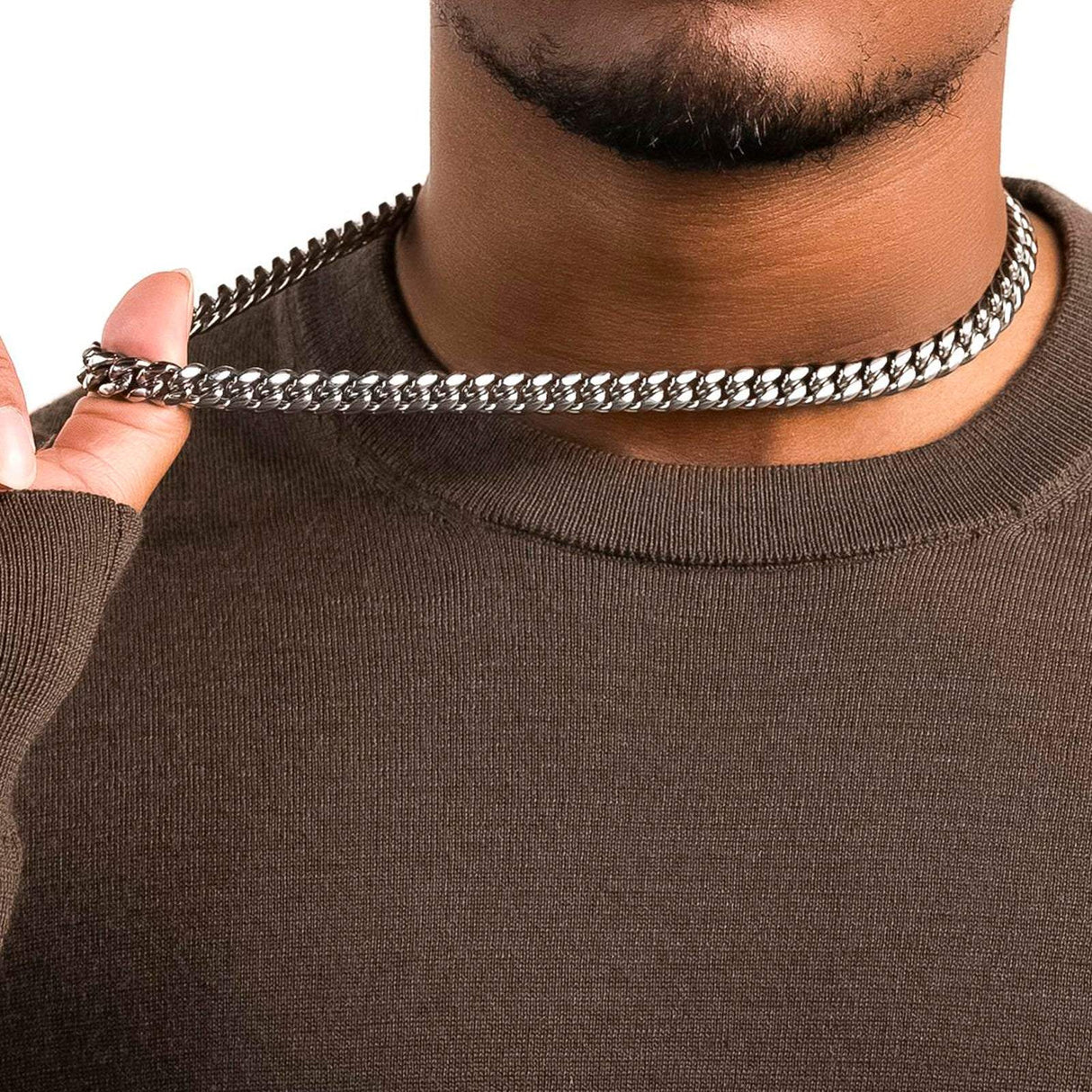 the-gold-gods-mens-jewelry-18k-white-gold-plated-miami-cuban-link-necklace-10mm-22inch-in hand