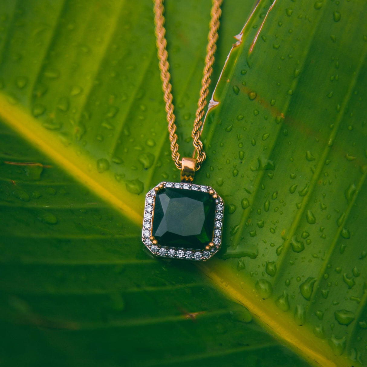 Aura Emerald Pendant Necklace & Rope Gold Chain The Gold Gods front view