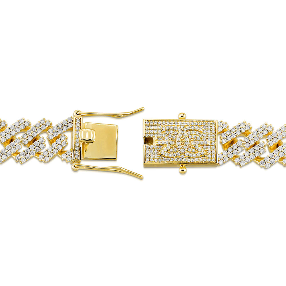 Diamond Cuban Chain Straight Edge 15mm The Gold Gods lifestyle look 3