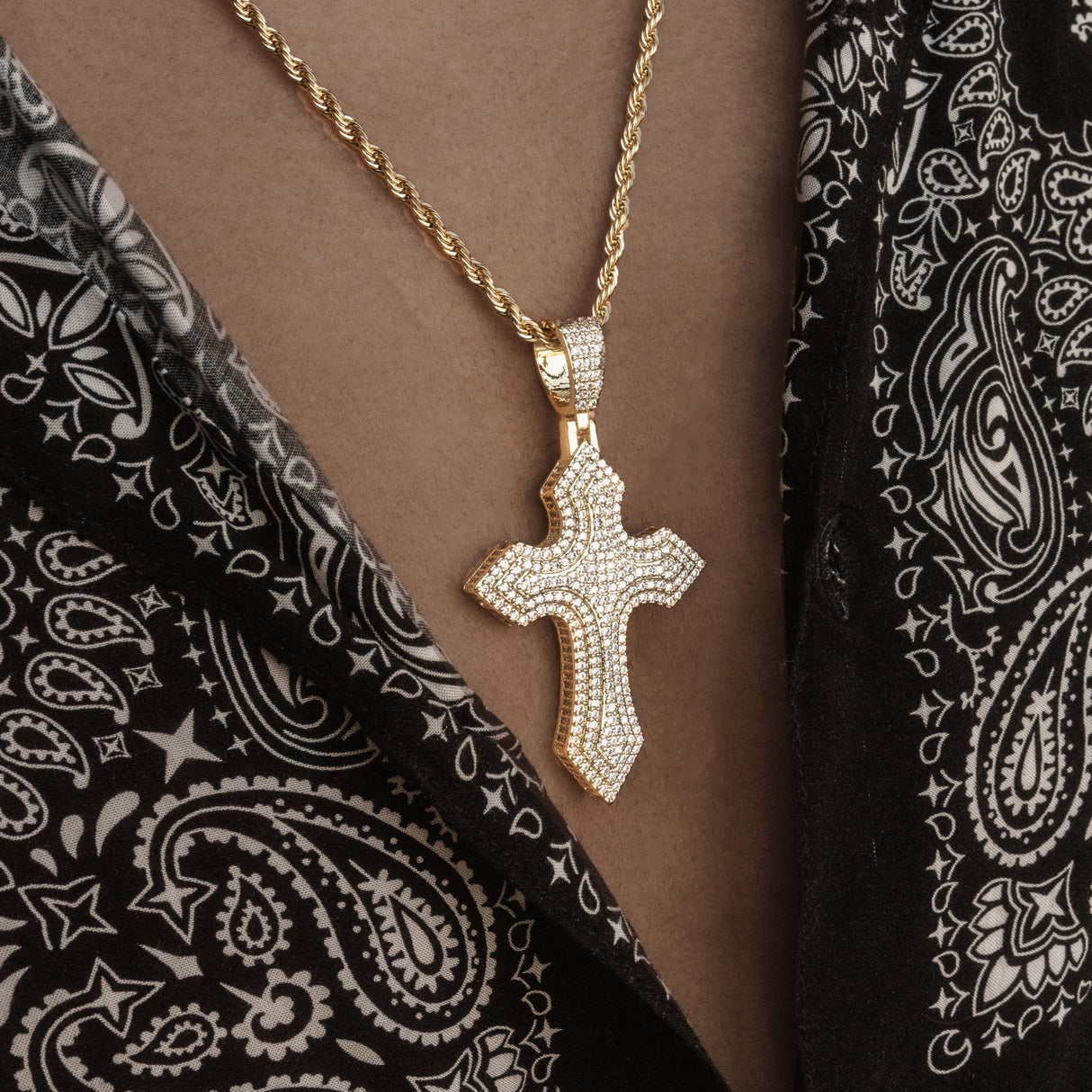Diamond Royal Cross & Mens Rope Chain 2 The Gold Gods