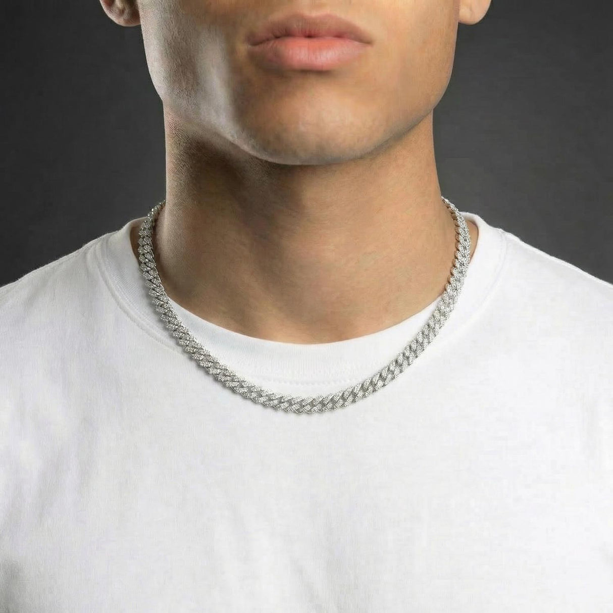 Diamond Straight Edge Cuban Link Chain 8mm