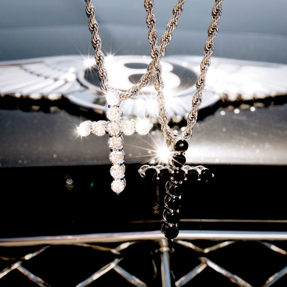 //thegoldgods.com/cdn/shop/files/MICRO-ONYX-CROSS-NECKLACE-the-gold-gods-mens-jewelry-gold-chain.jpg?v=1739992753