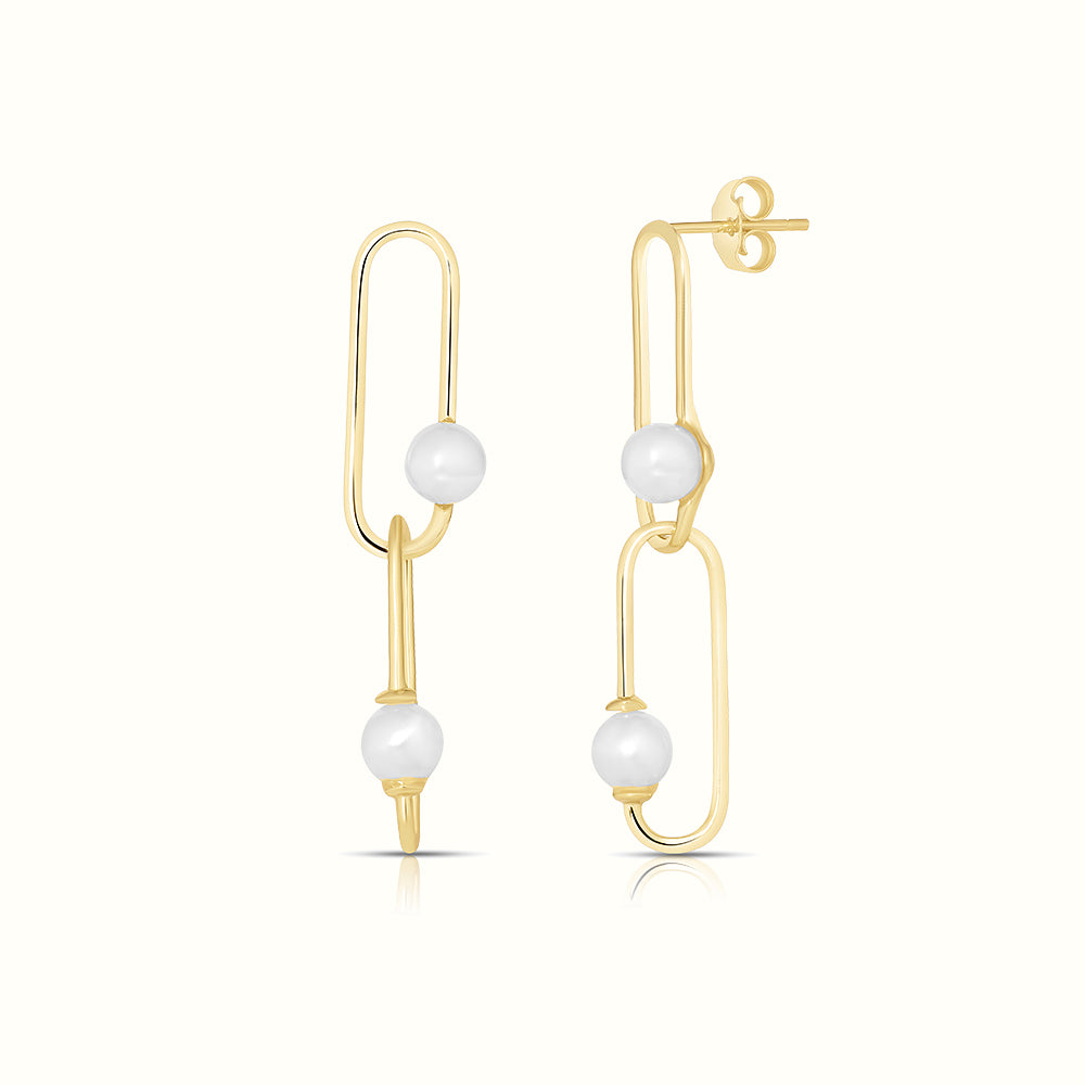 //thegoldgods.com/cdn/shop/files/womens-vermeil-paperclip-pearl-earrings-the-gold-goddess-womens-jewelry-by-the-gold-gods.jpg?v=1710523161