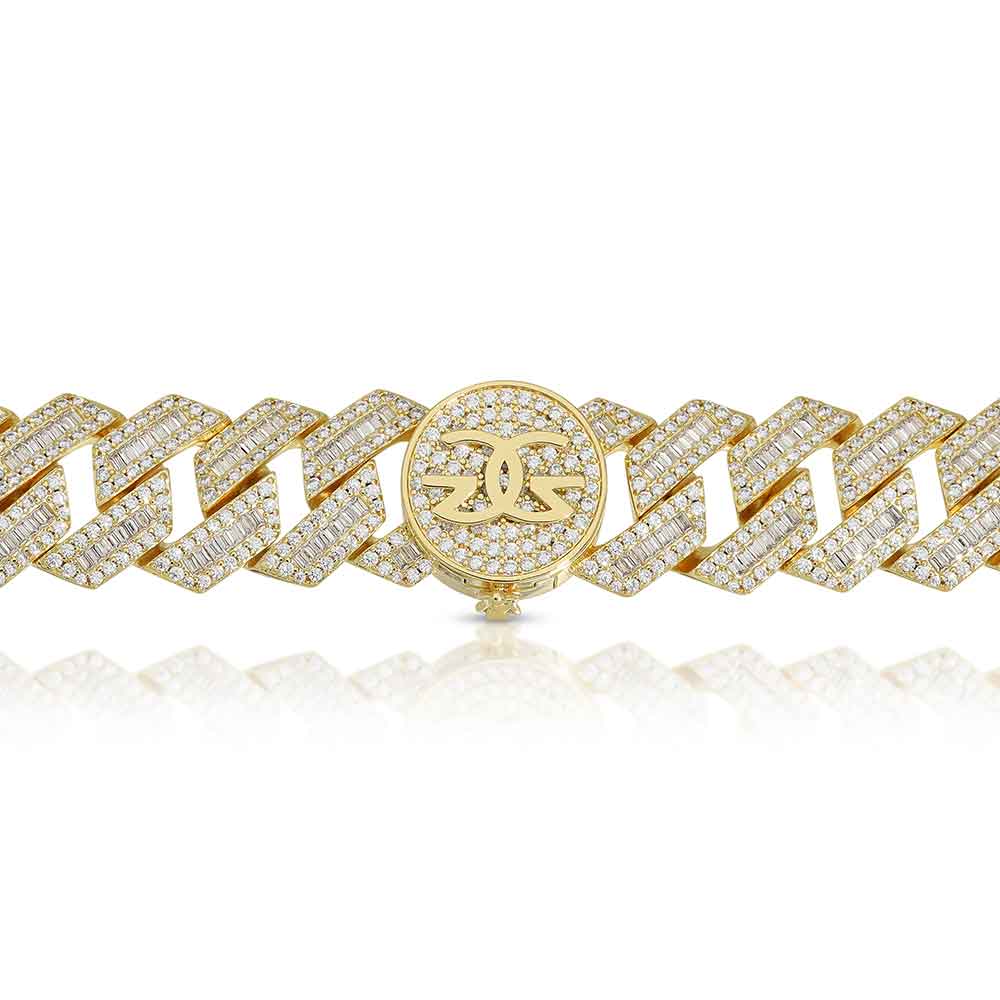 Diamond Cuban Straight Edge Baguette Bracelet (18 mm) The Gold Gods clasp