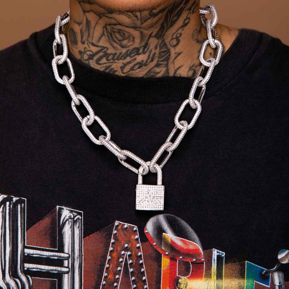 Lock Em Up Key Necklace - Gold – Marek+Richard