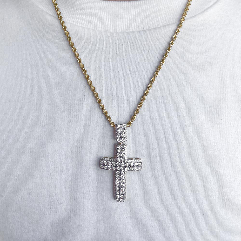 Dazzlingrock Collection 0.15 Carat (ctw) 10K Gold Round Diamond Cross Pendant With 18" Silver Chain