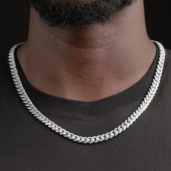 Diamond Cuban Link Micro Choker Chain 8mm The Gold Gods lifestyle look White Gold 22 inch